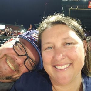 Meet your Posher, Ami